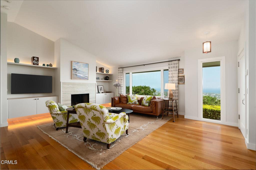 Photo of Listing #V1-30671