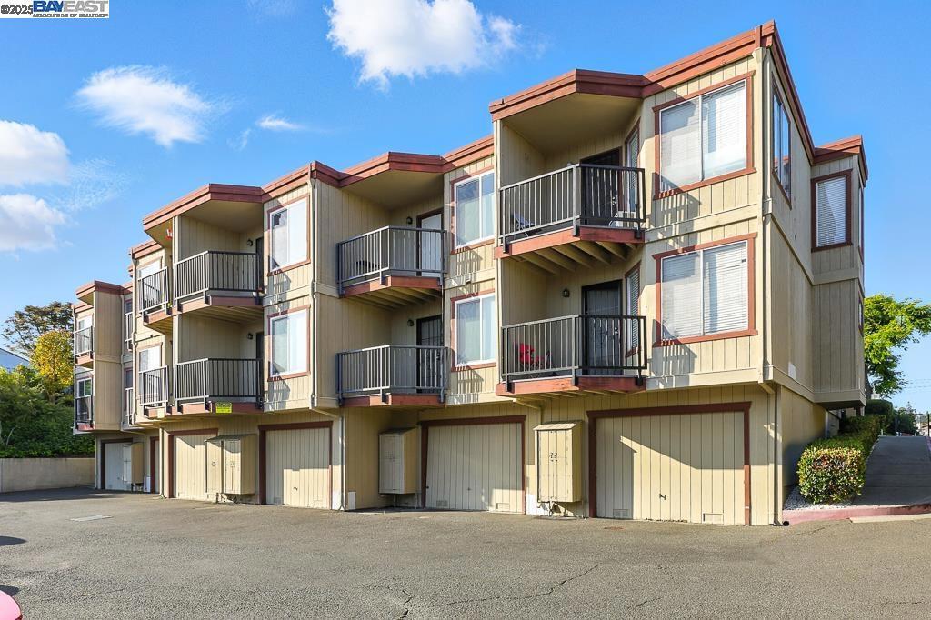 Photo of Listing #41102034