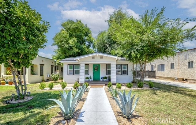 Photo of Listing #SB25137876