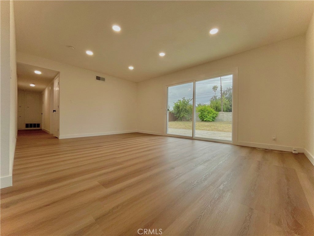 Photo of Listing #CV25137768