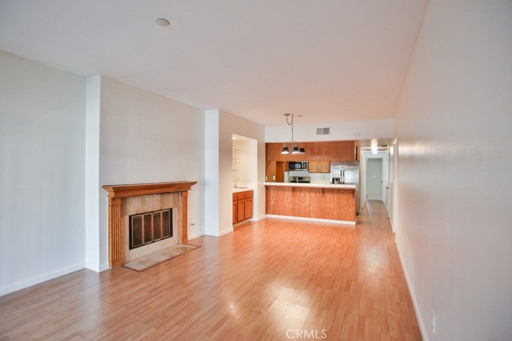 Photo of Listing #OC25136918