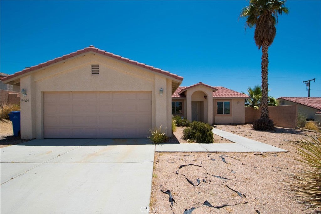 Photo of Listing #IV25136841