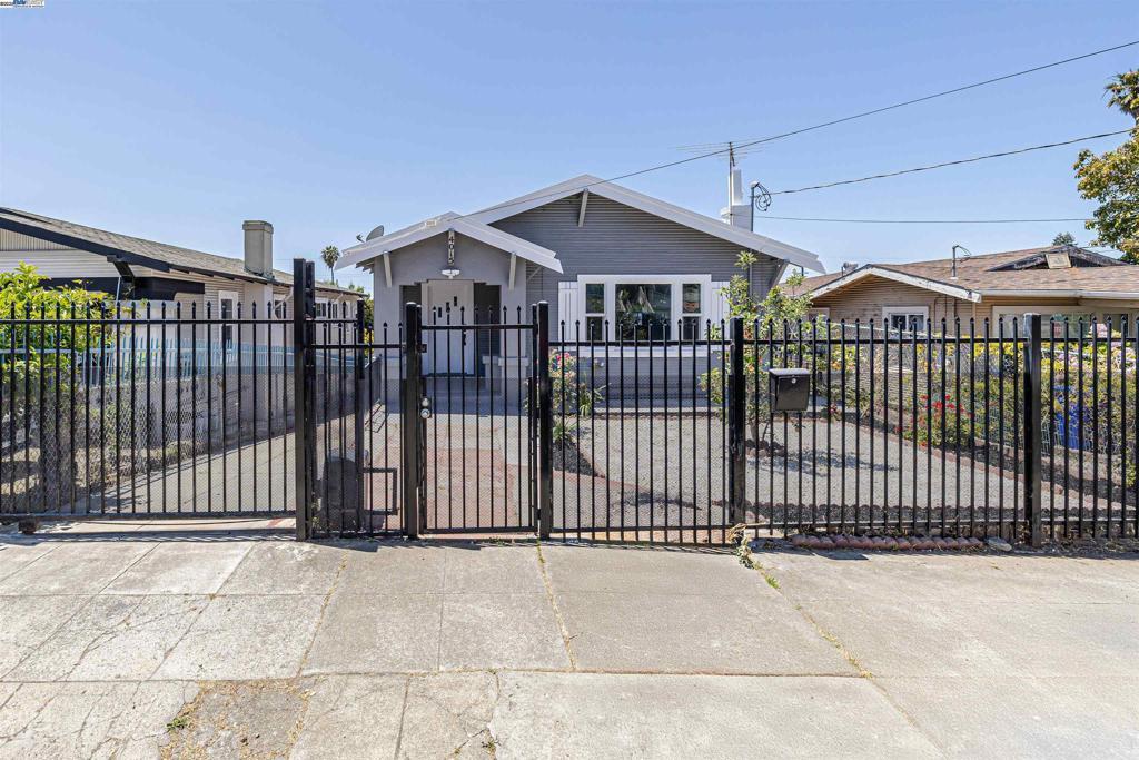 Photo of Listing #41102079