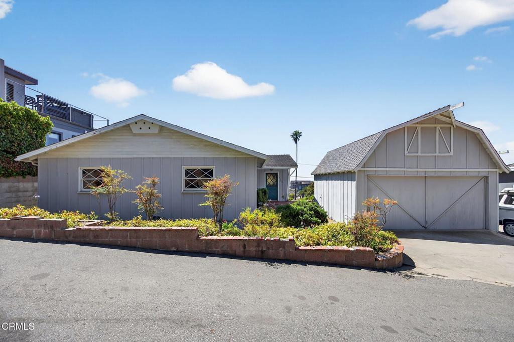 Photo of Listing #V1-30676