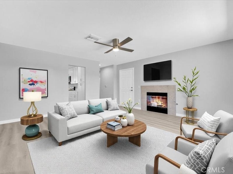 Photo of Listing #SW25137405