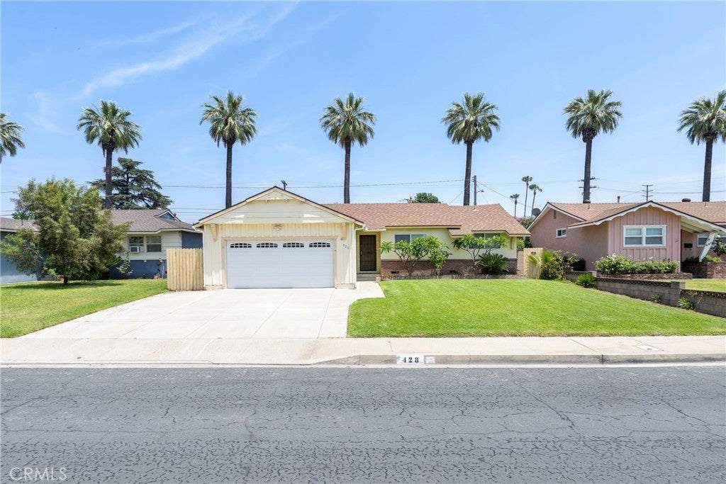 Photo of Listing #CV25103853