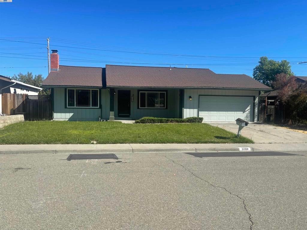 Photo of Listing #41102092