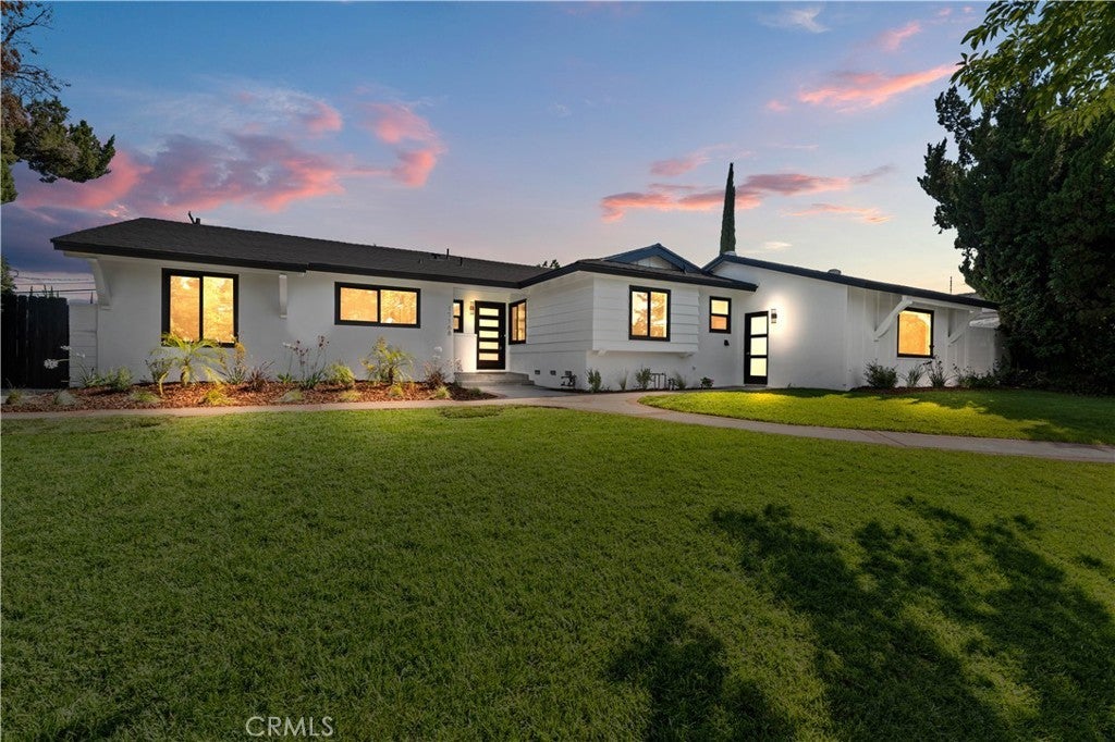 Photo of Listing #SR25128558