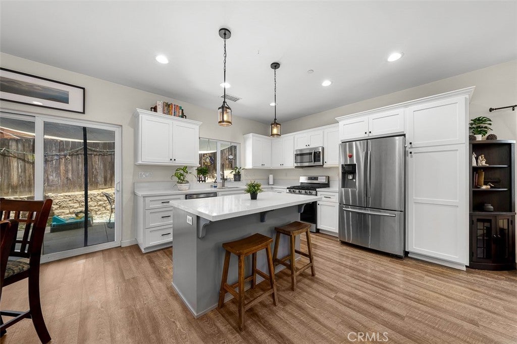 Photo of Listing #SW25135483