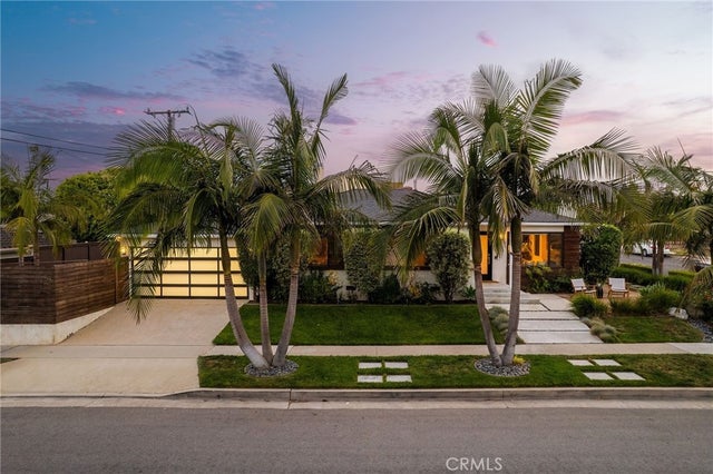 1650 22nd Street, Manhattan Beach.