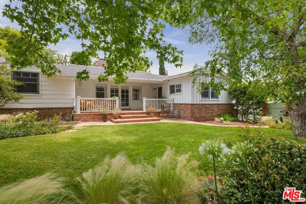 Photo of Listing #25554581