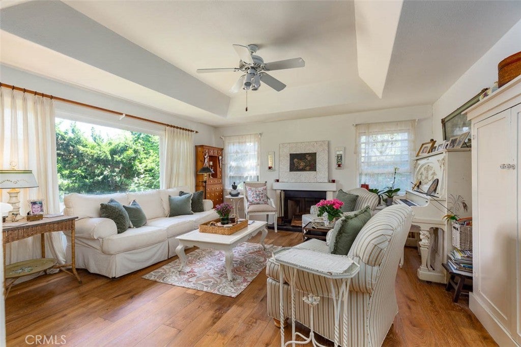 Photo of Listing #CV25136207