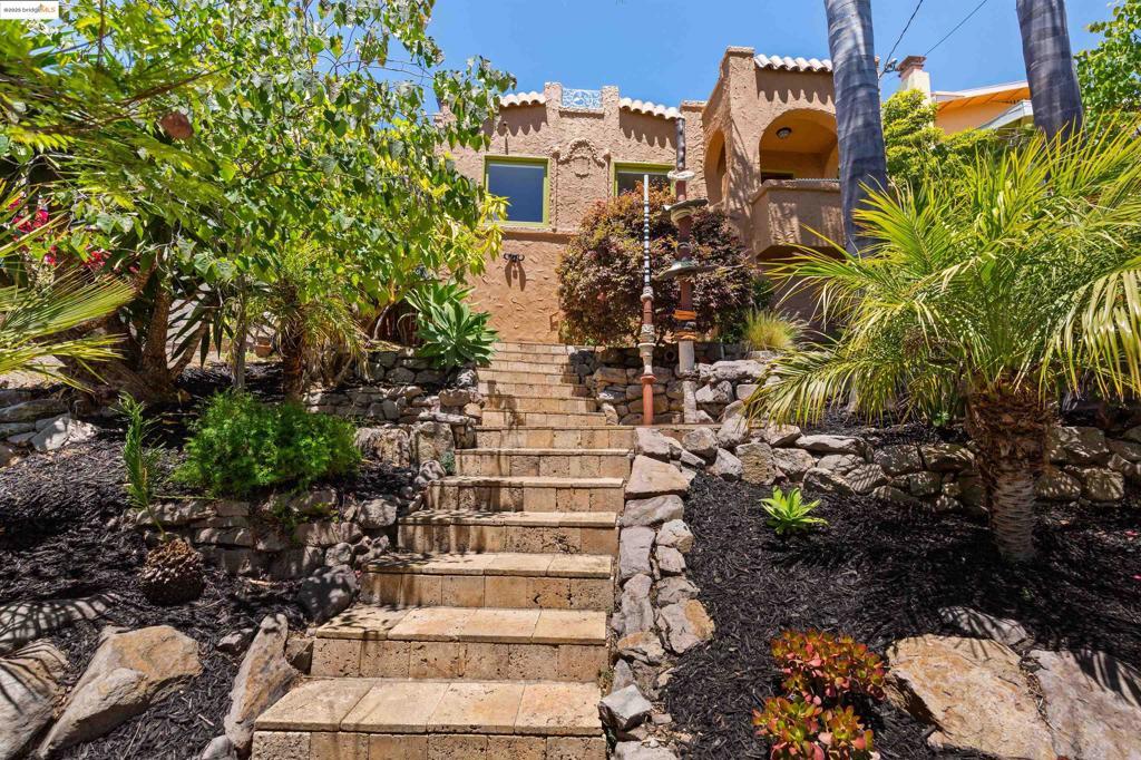 Photo of Listing #41102140