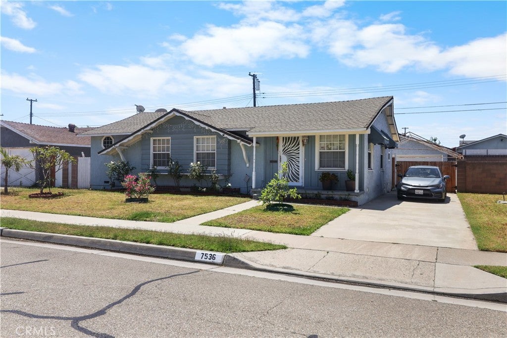 Photo of Listing #RS25138306