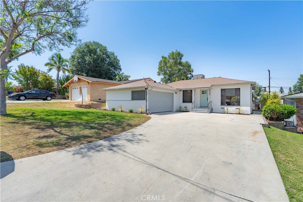 Photo of Listing #DW25137734