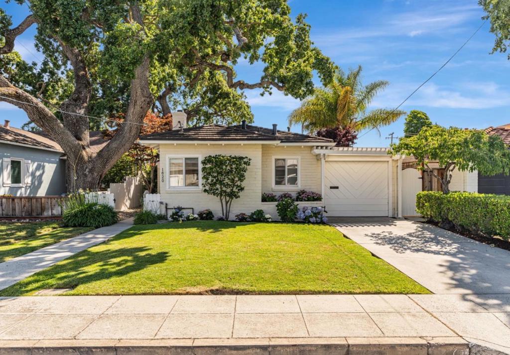 Photo of Listing #ML82011764