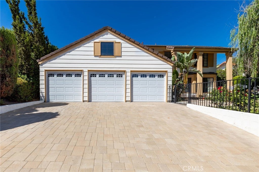 Photo of Listing #NP25138469