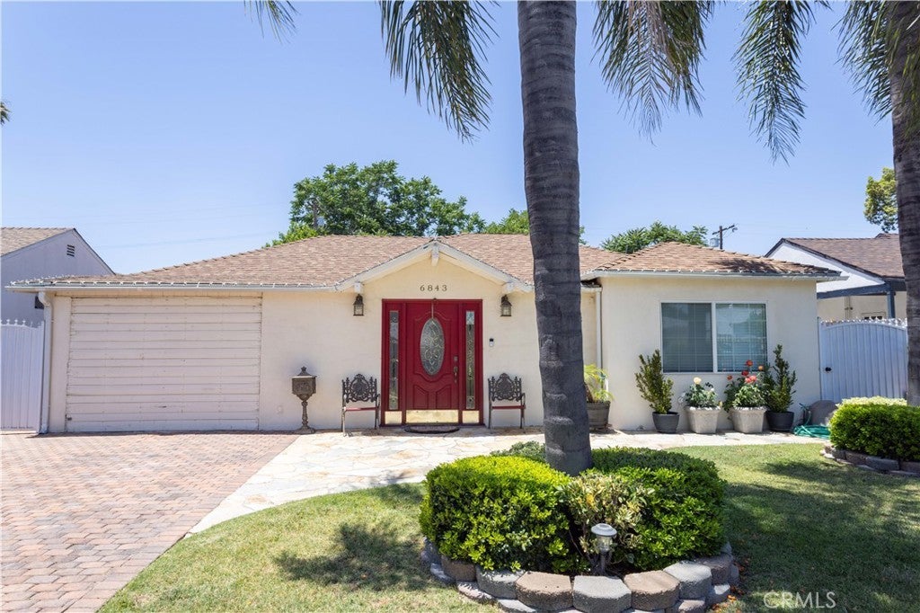 Photo of Listing #SR25138518