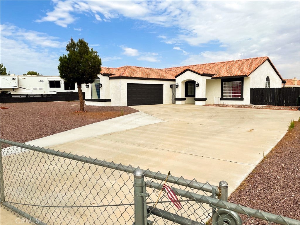 Photo of Listing #CV25138540