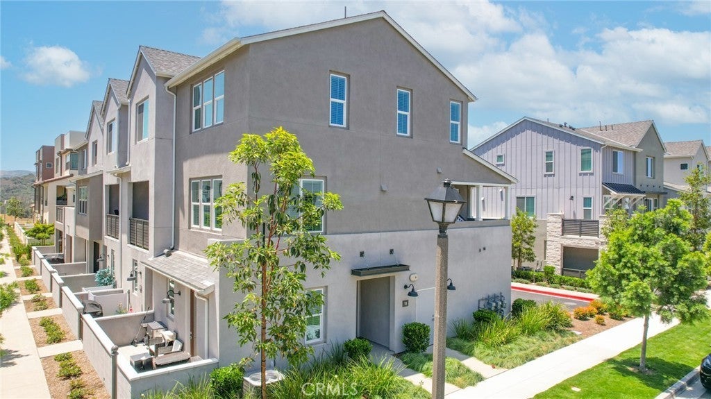 Photo of Listing #OC25138407