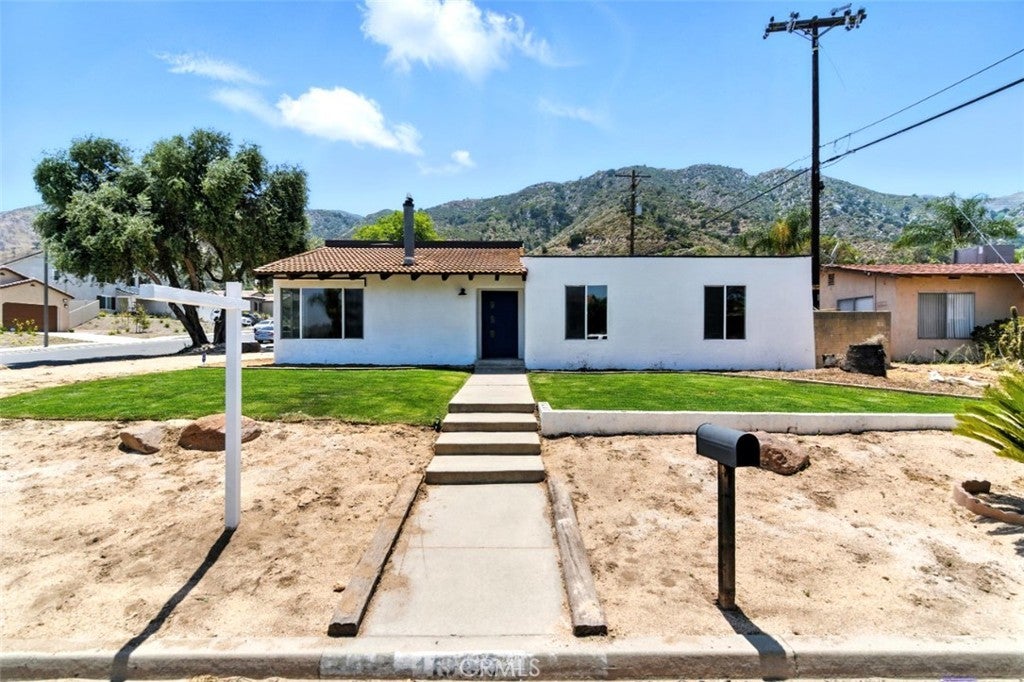 Photo of Listing #CV25134984