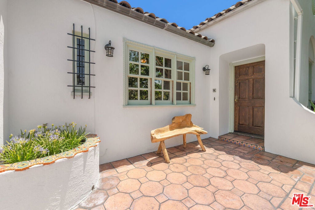 Photo of Listing #25553359