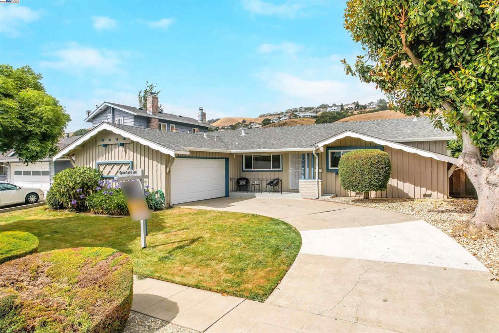 Photo of Listing #41102191