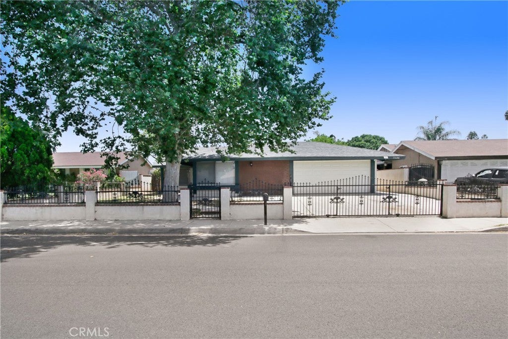 Photo of Listing #IG25131619