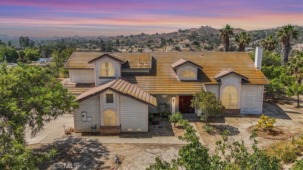 Photo of Listing #IV25138668