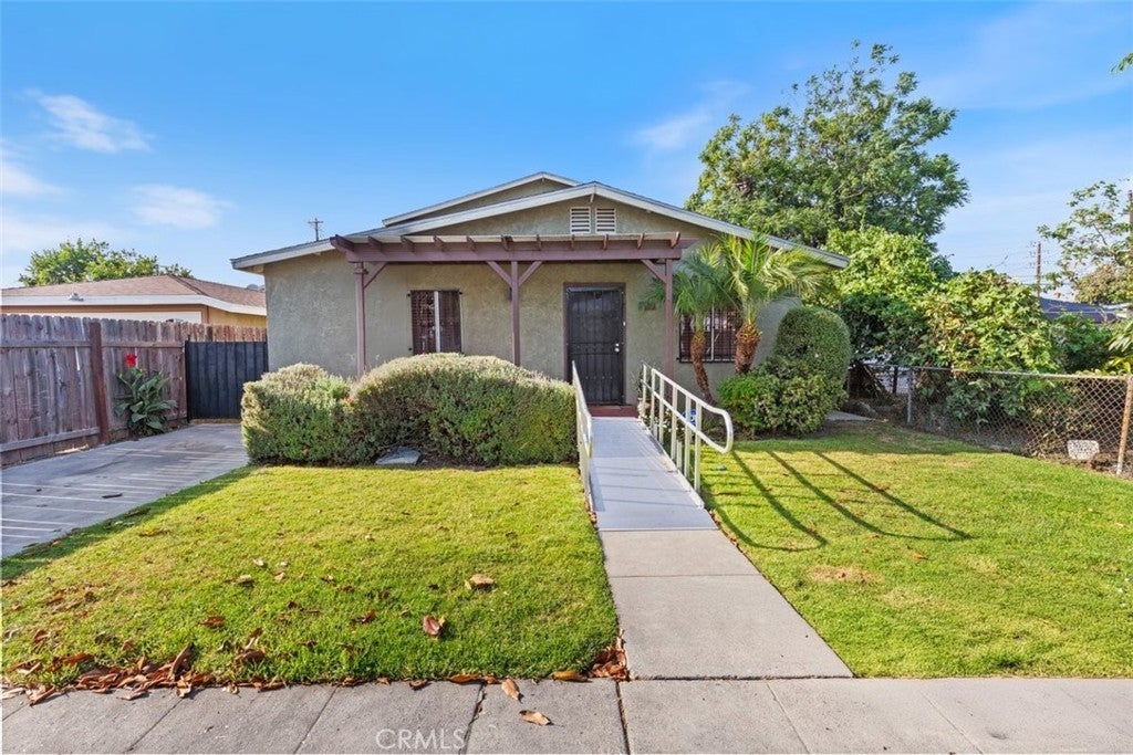 Photo of Listing #DW25137880