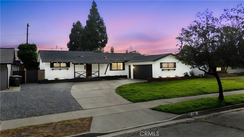 Photo of Listing #IV25138659