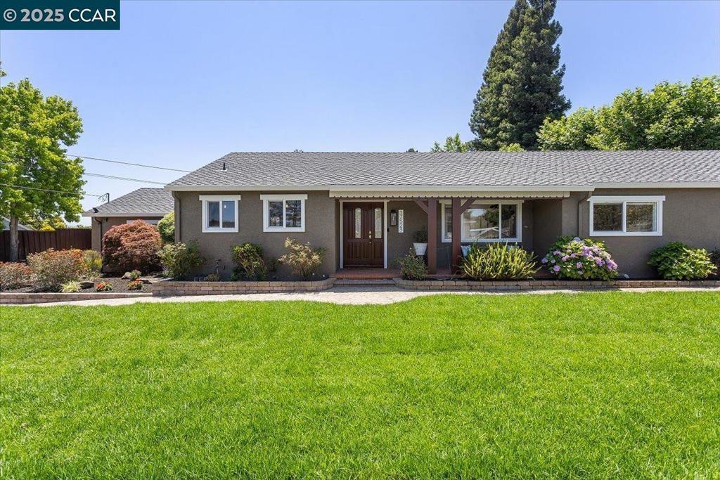 Photo of Listing #41102226