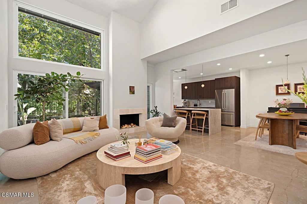 Photo of Listing #225003119