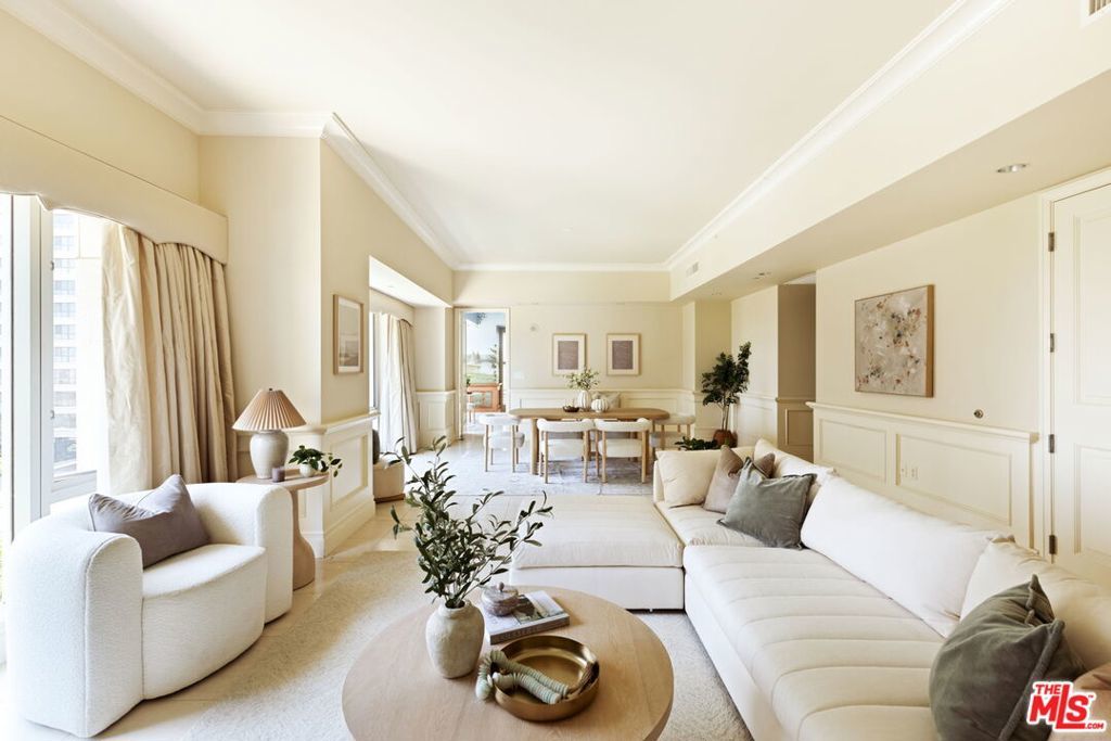 Photo of Listing #25554891