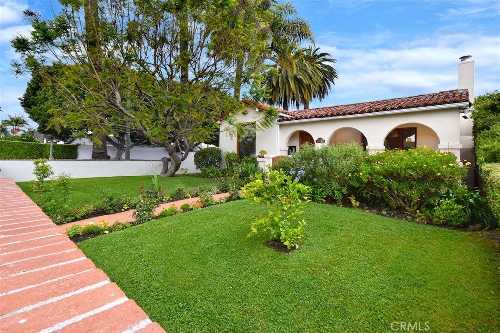 Photo of Listing #SR25136325