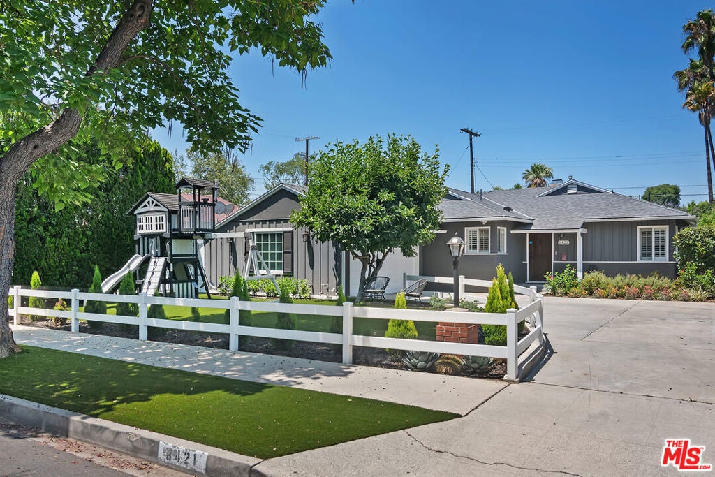 Photo of Listing #25554767