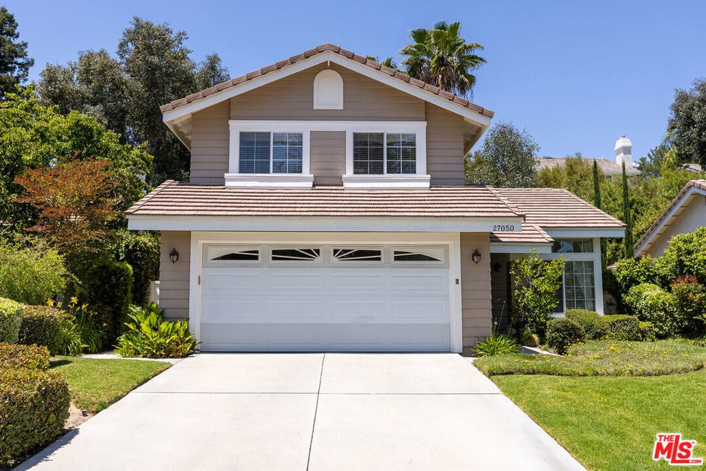 Photo of Listing #25555291