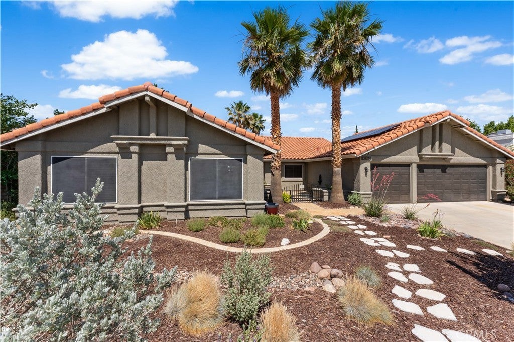 Photo of Listing #SR25139042