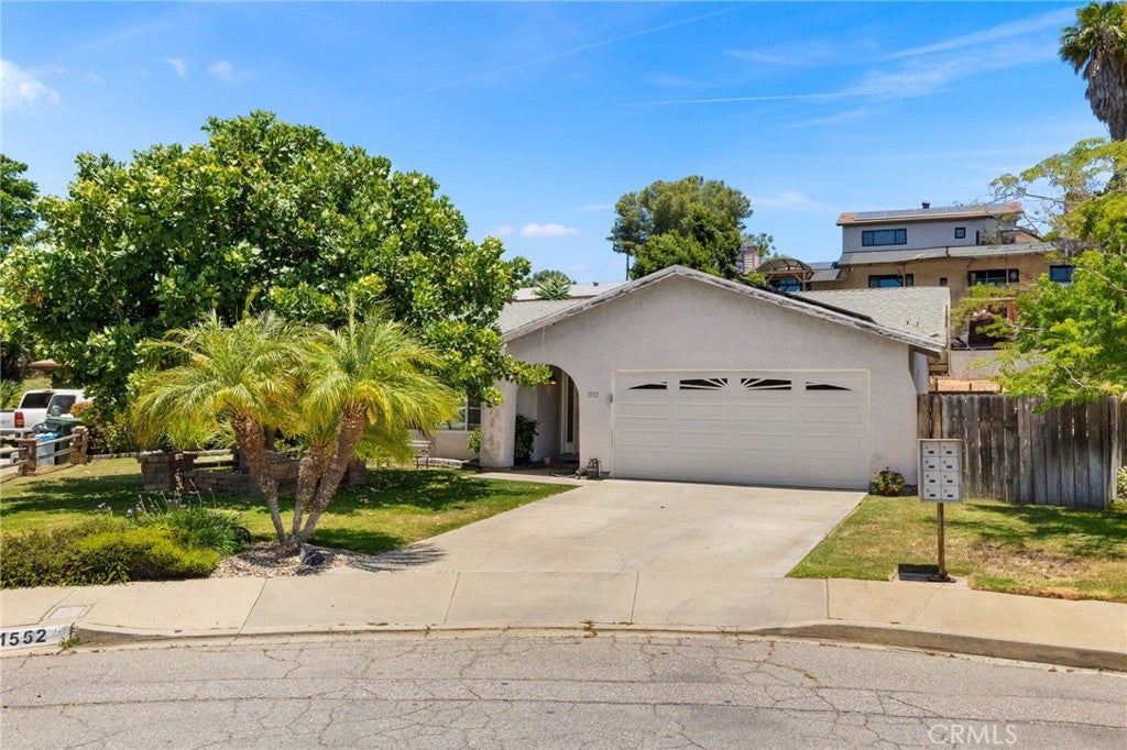 Photo of Listing #SW25138412