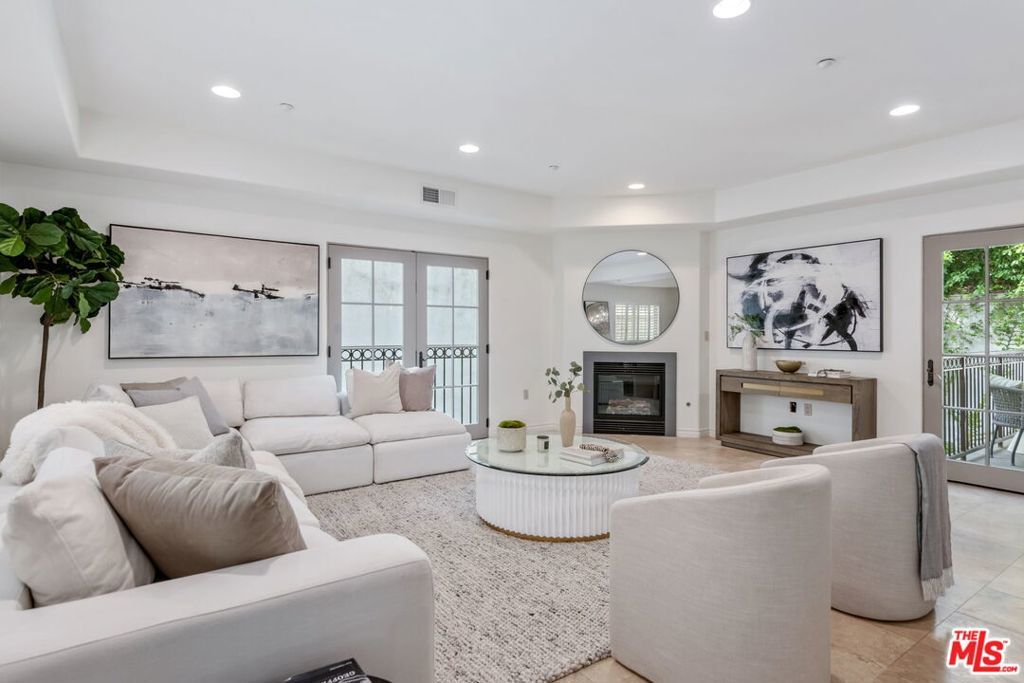 Photo of Listing #25554771