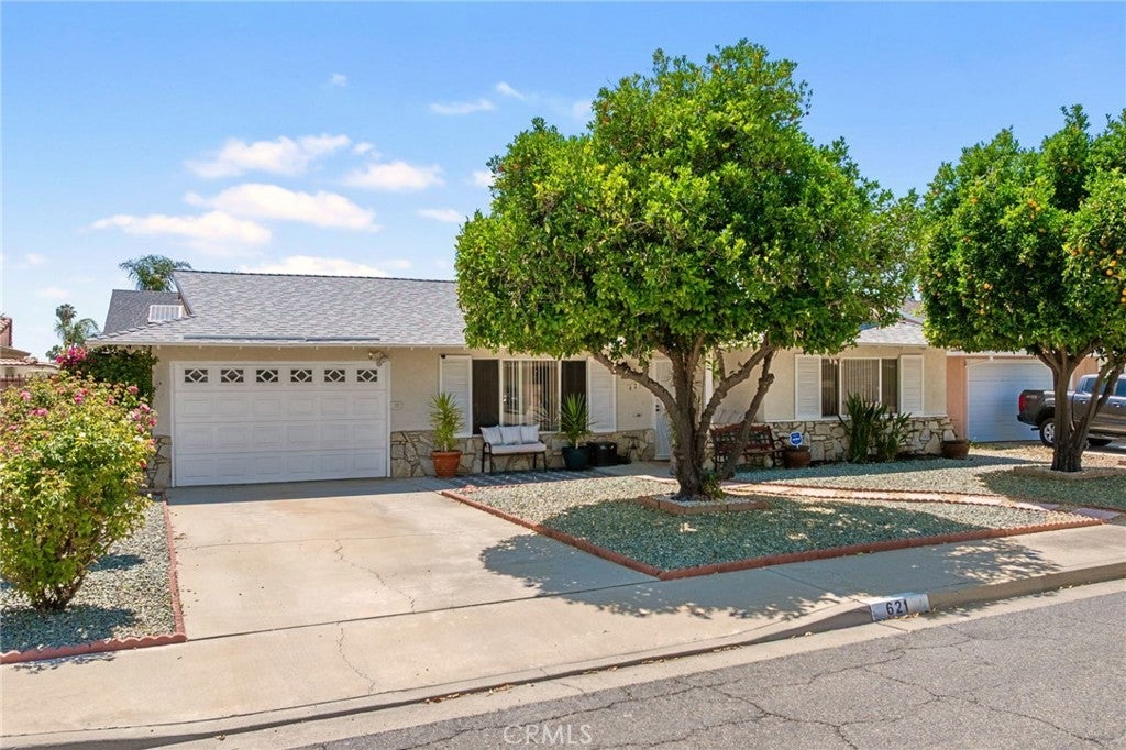 Photo of Listing #SW25138925