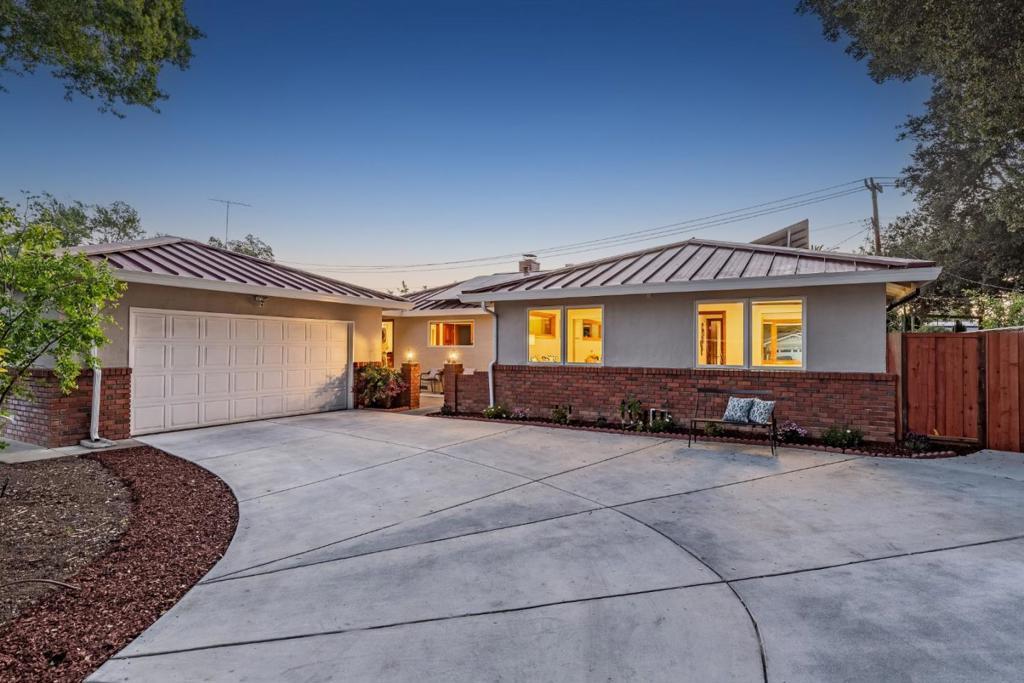 Photo of Listing #ML82011930