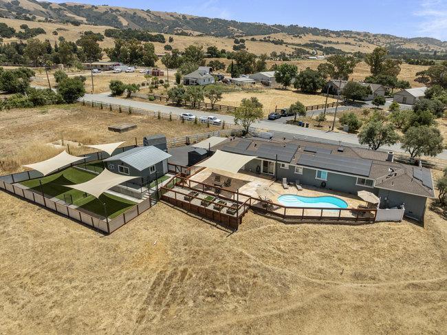 Photo of Listing #ML82011933