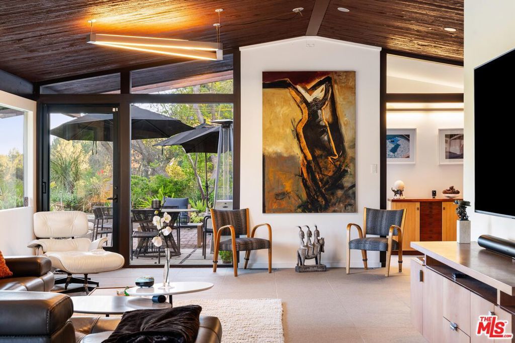 Photo of Listing #25553207