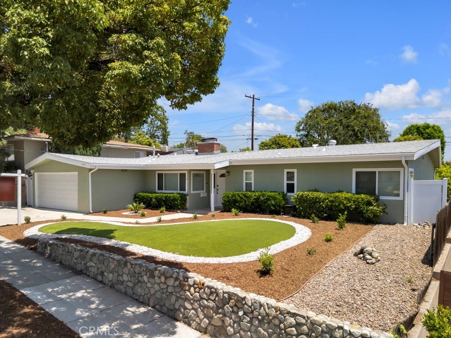 Photo of Listing #SR25139326