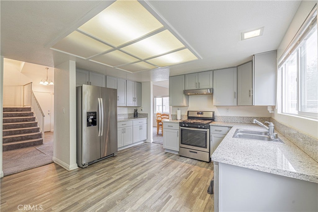 Photo of Listing #SR25139356