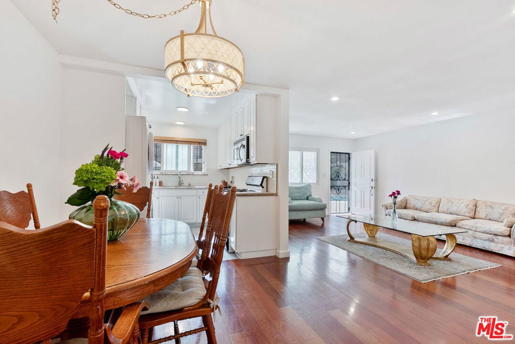 Photo of Listing #25554537