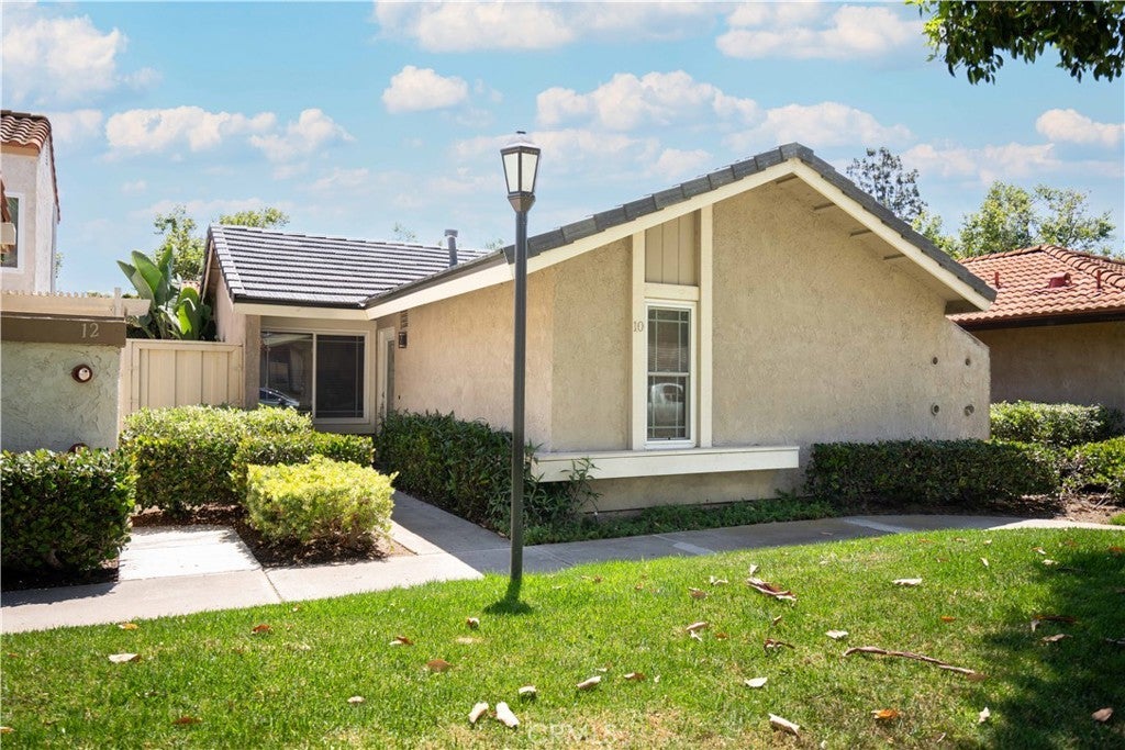 Photo of Listing #OC25138454