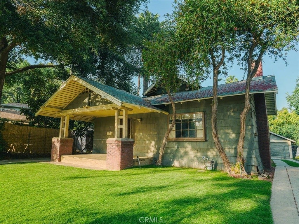 Photo of Listing #OC25139469