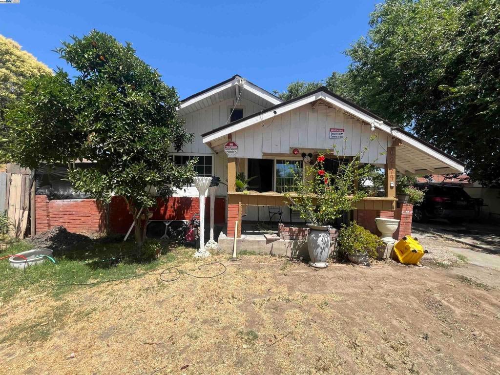 Photo of Listing #41102354